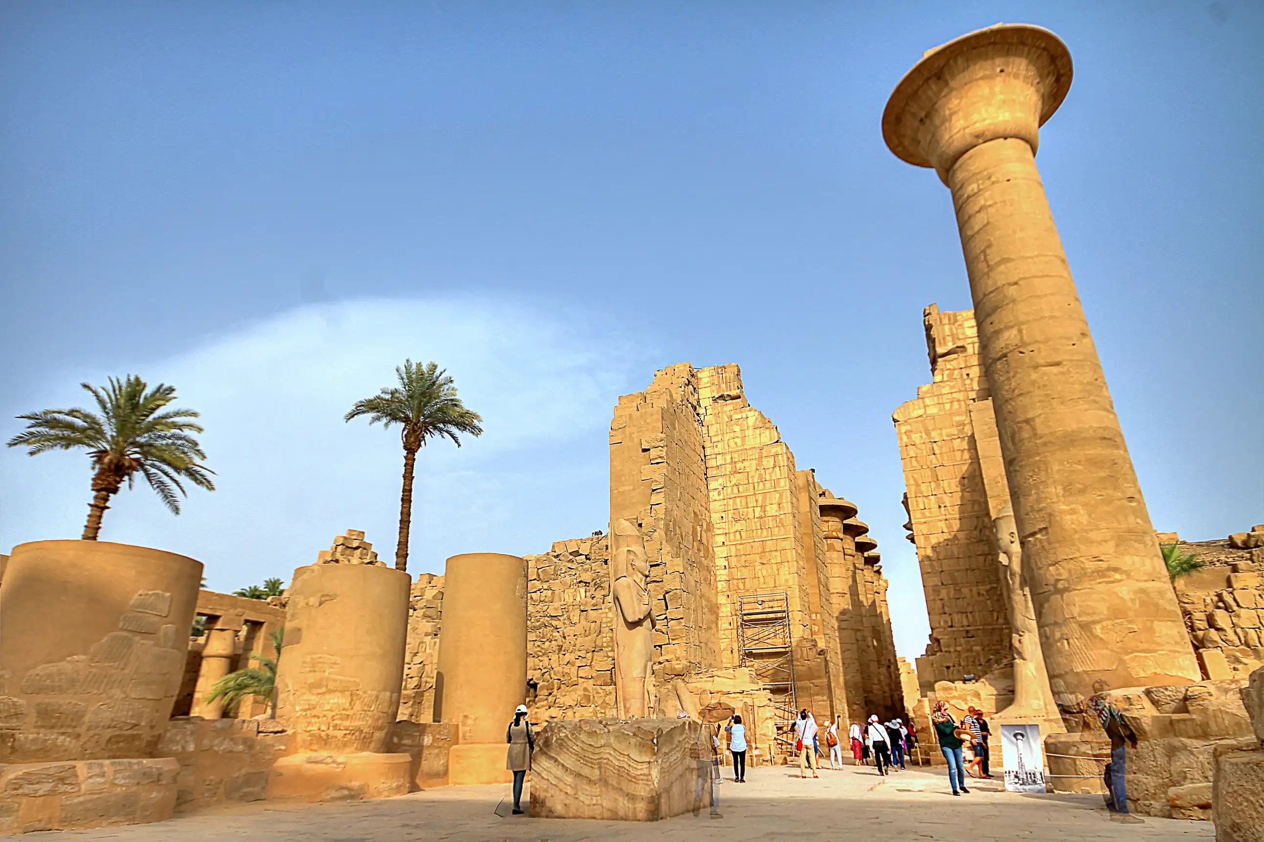 Luxor karnak temple